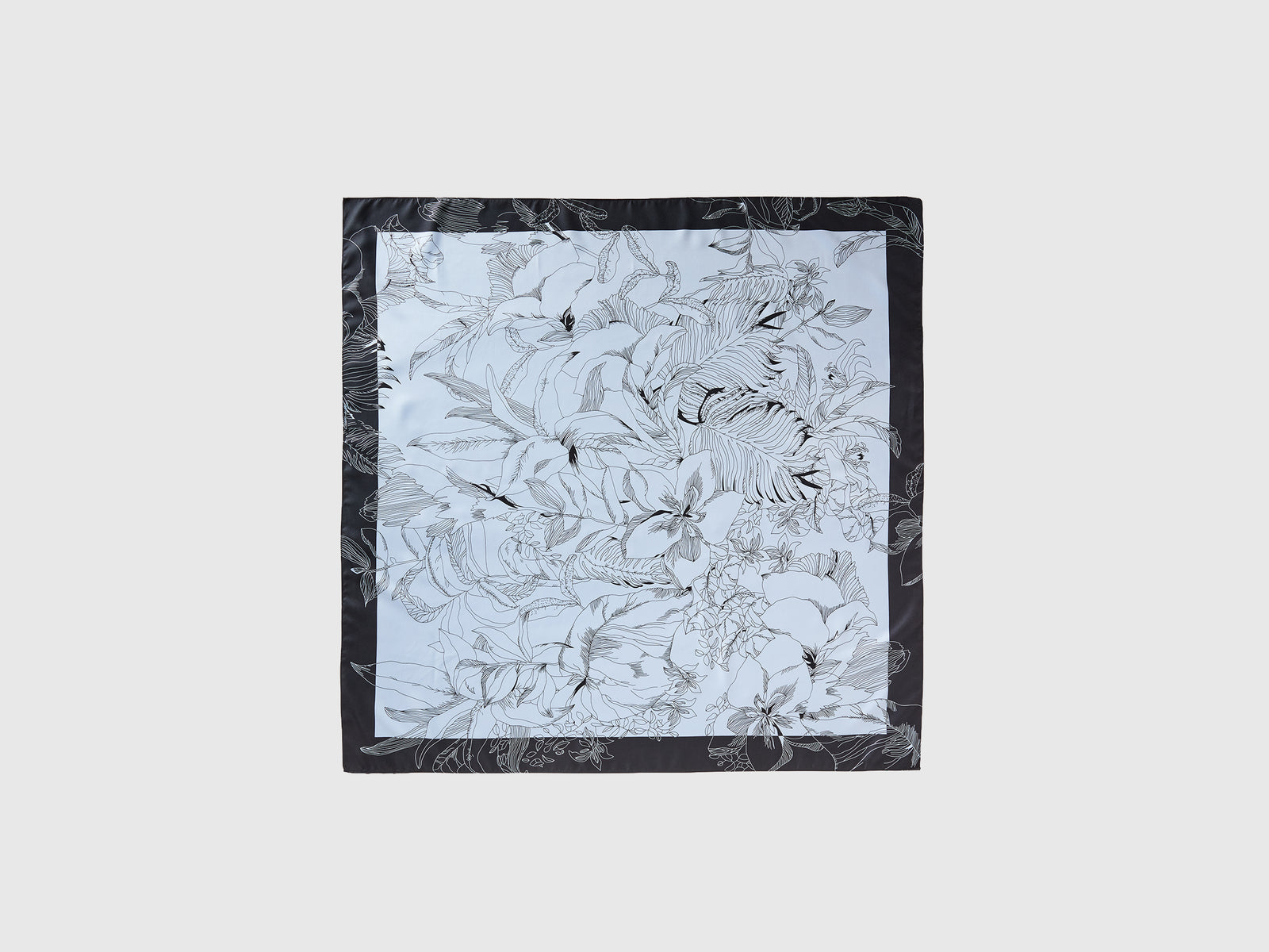 Scarf with patterned print - ucb_image_FS