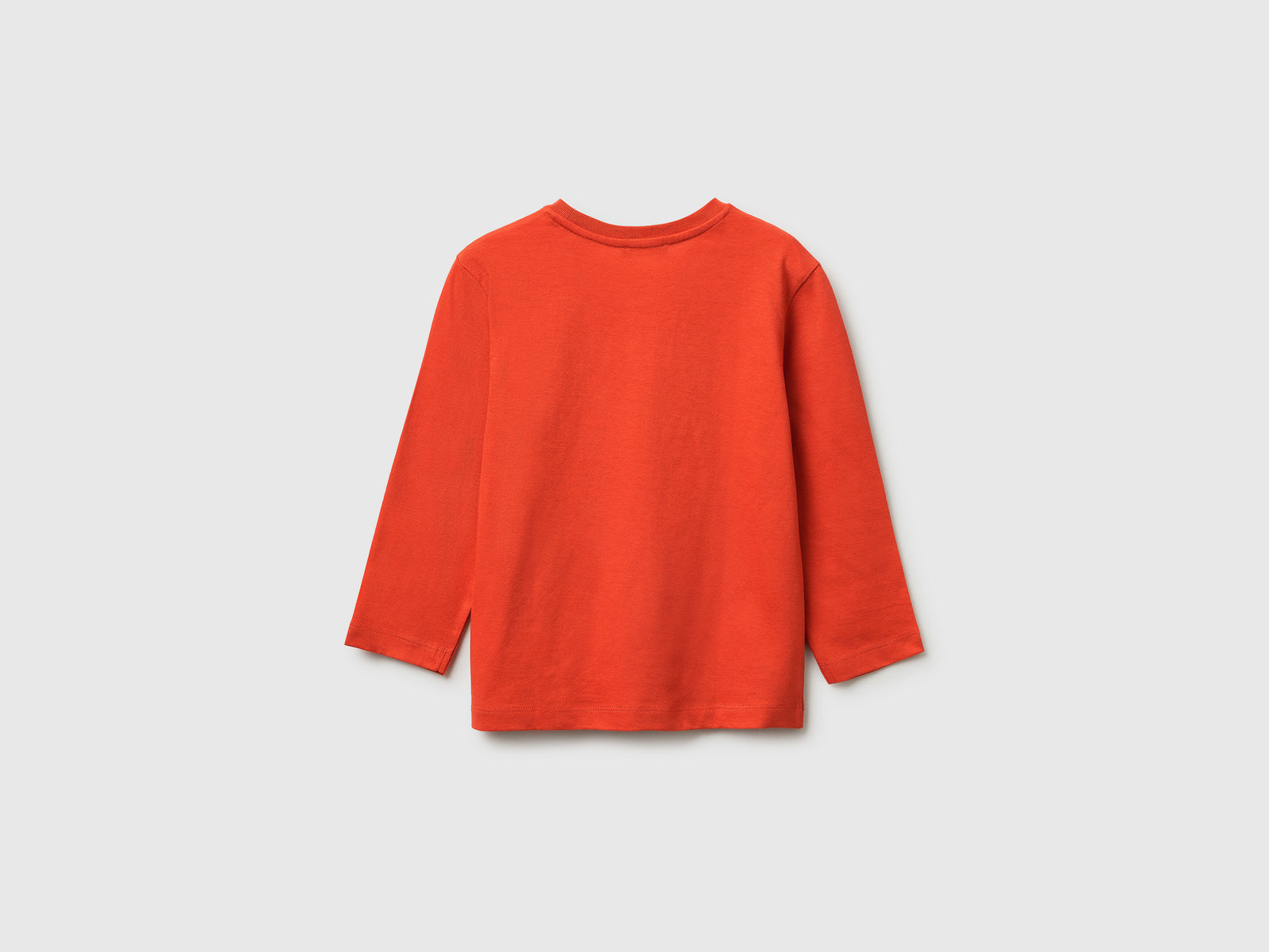 T-shirt com estampa logótipo em algodão orgânico - ucb_image_BS