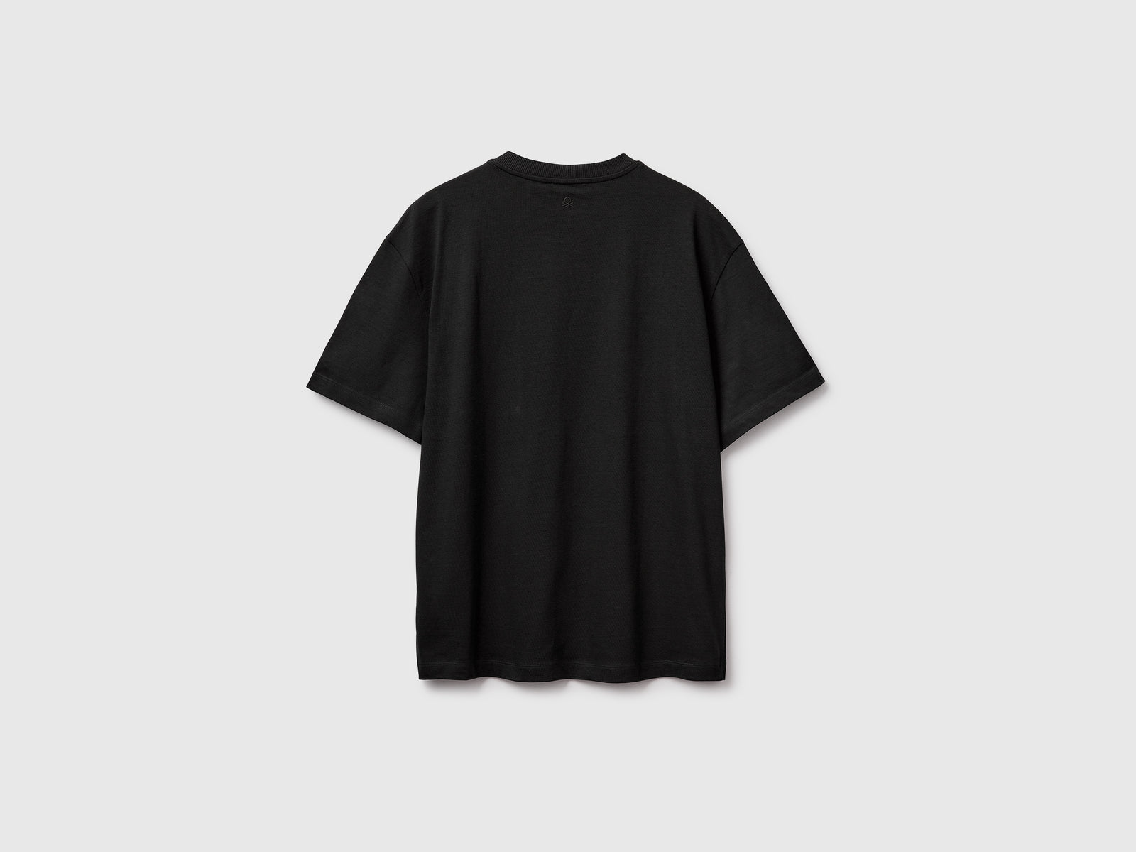 T-shirt com bolso pequeno - ucb_image_BS