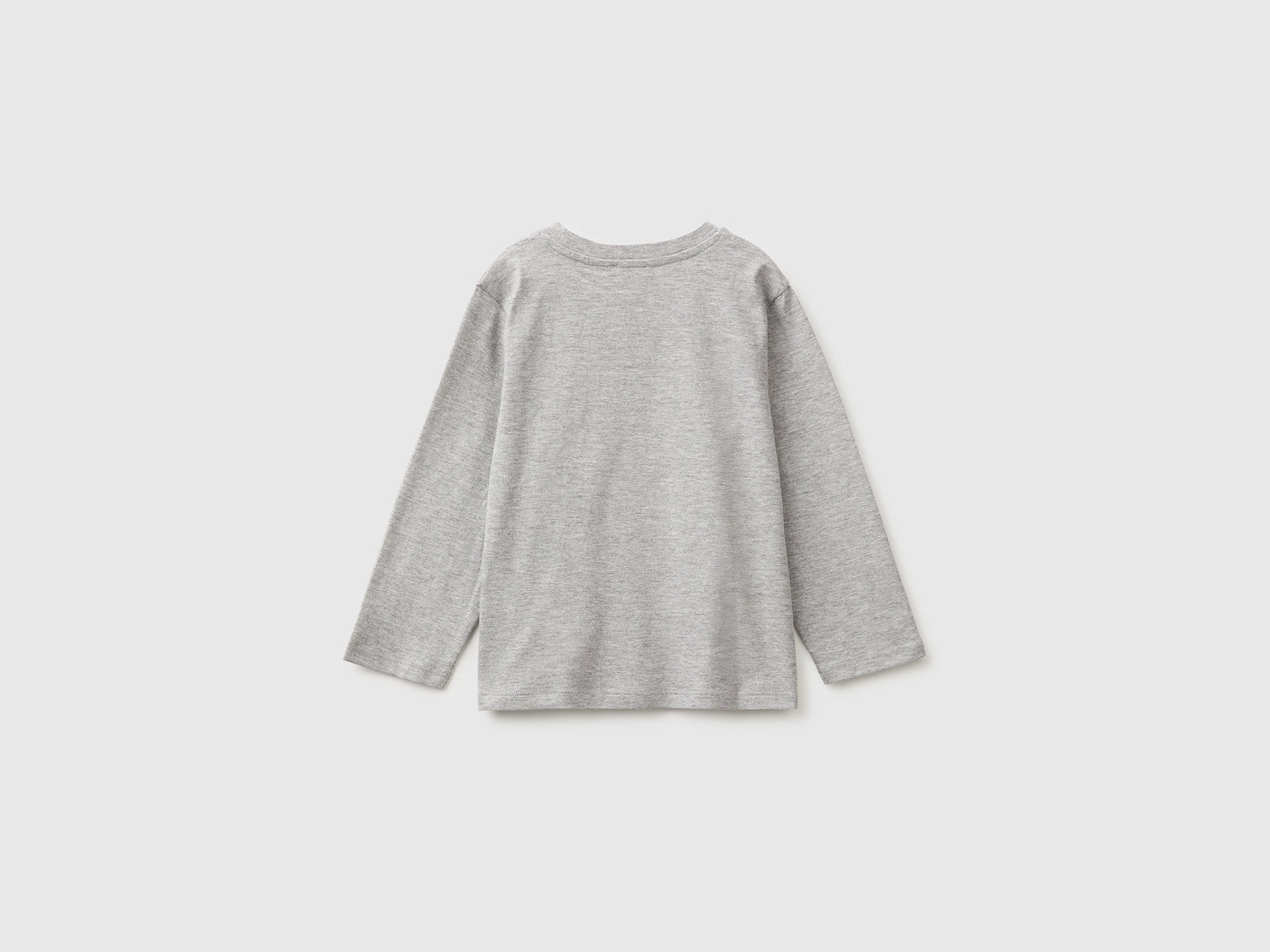 T-shirt com estampa e bordado - ucb_image_BS