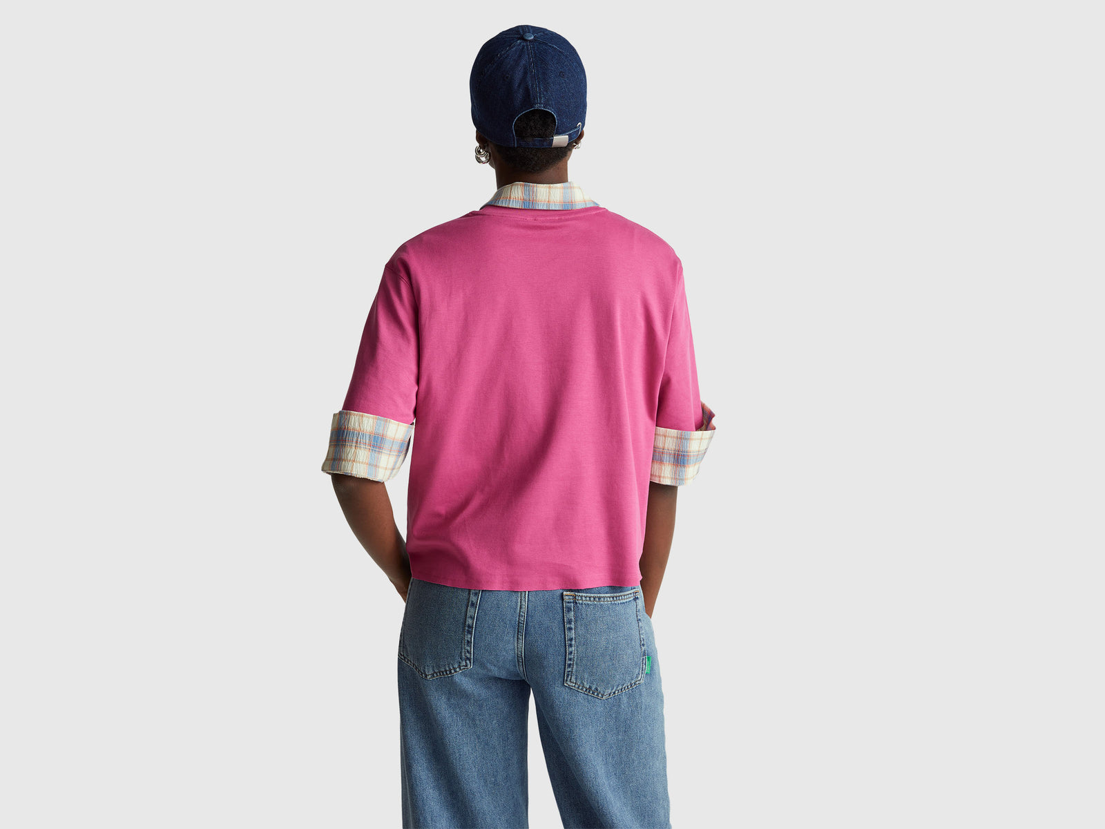 T-shirt com slogan - ucb_image_B