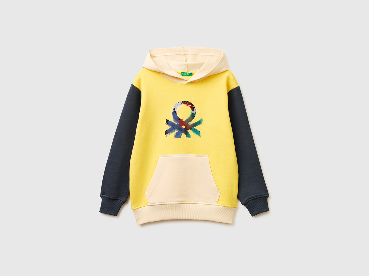 Sweatshirt with logo - ucb_image_FS