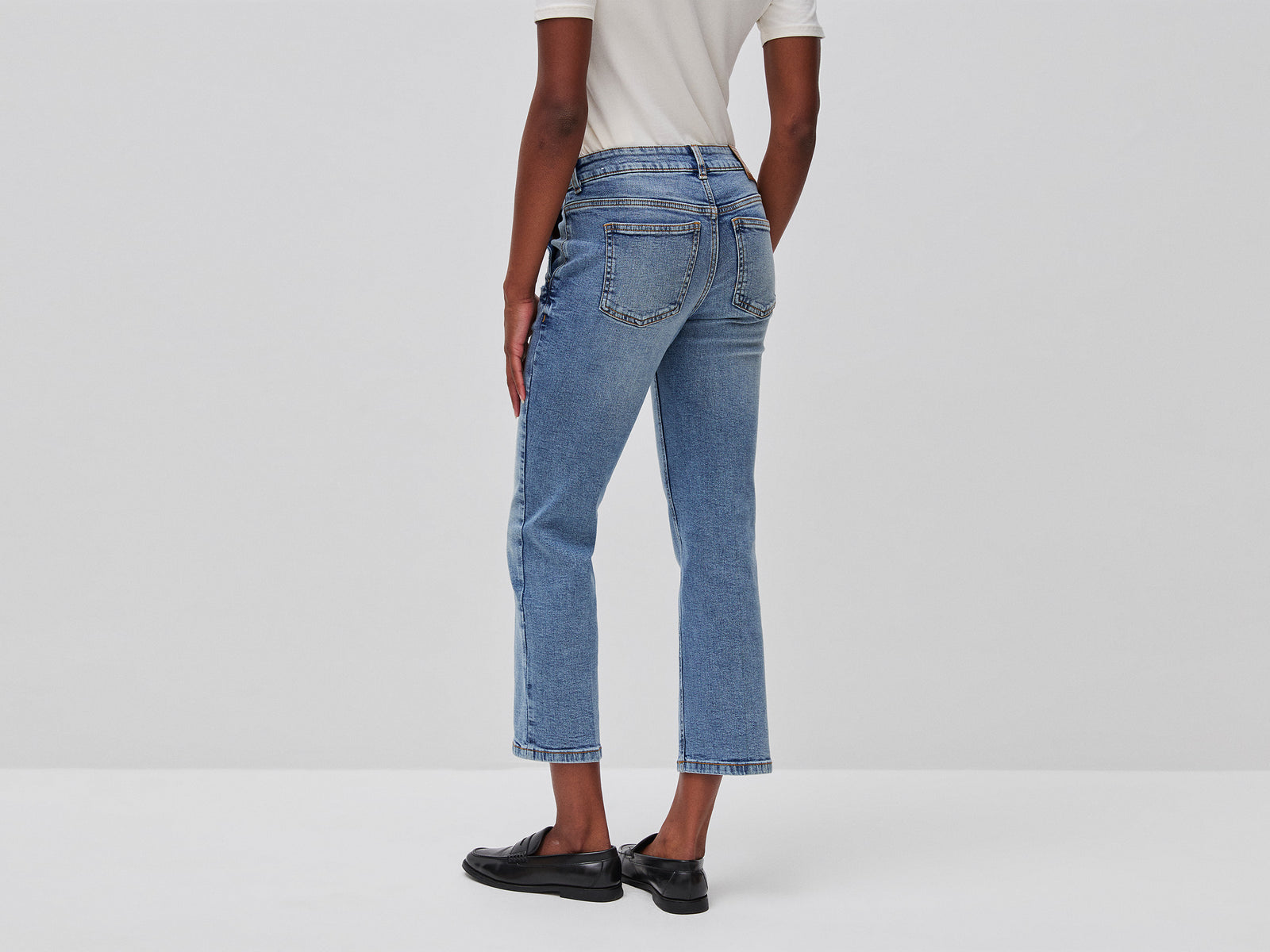 Jeans trompete - ucb_image_B