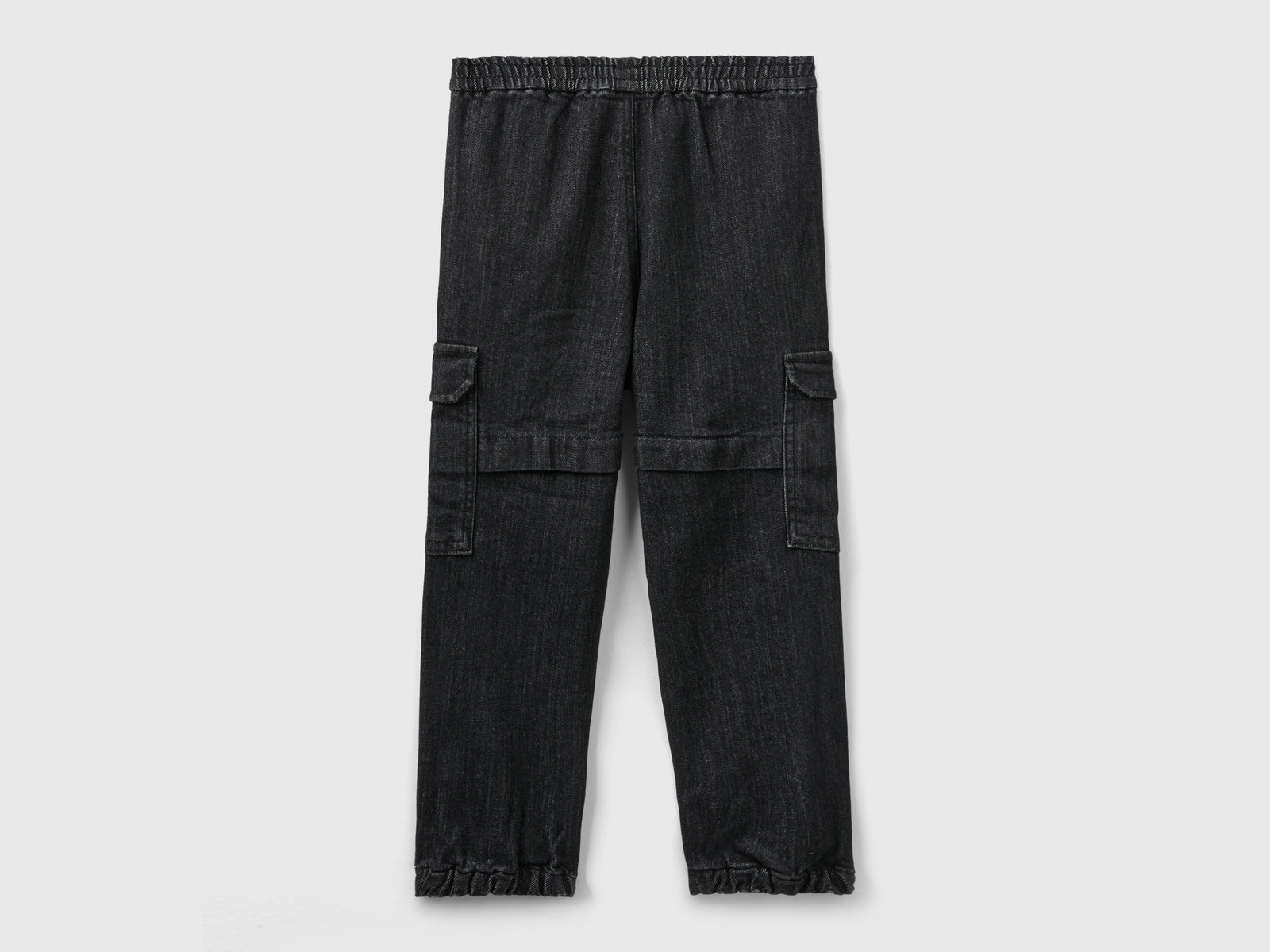 Jeans com bolsos jogger fit - ucb_image_BS