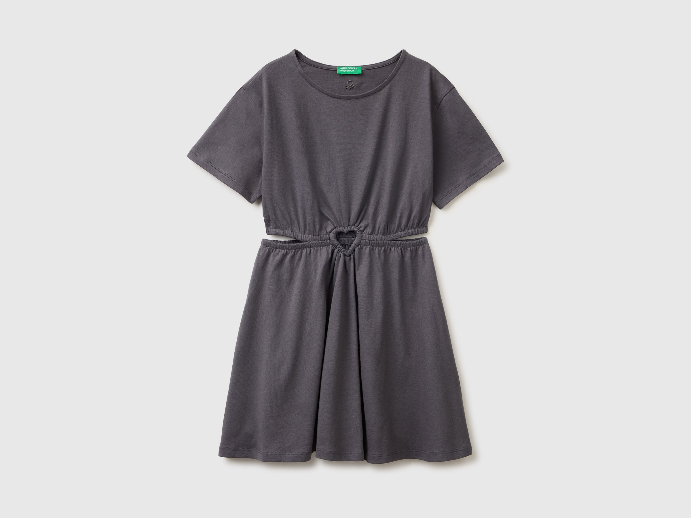 Cut-out dress with heart - ucb_image_FS
