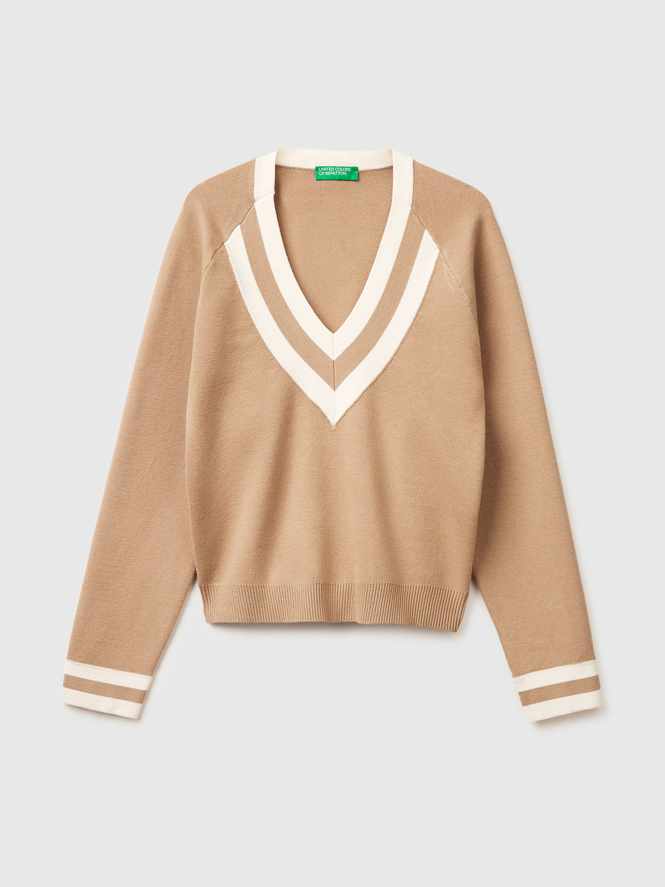 Boxy fit V-neck sweater - ucb_image_FS