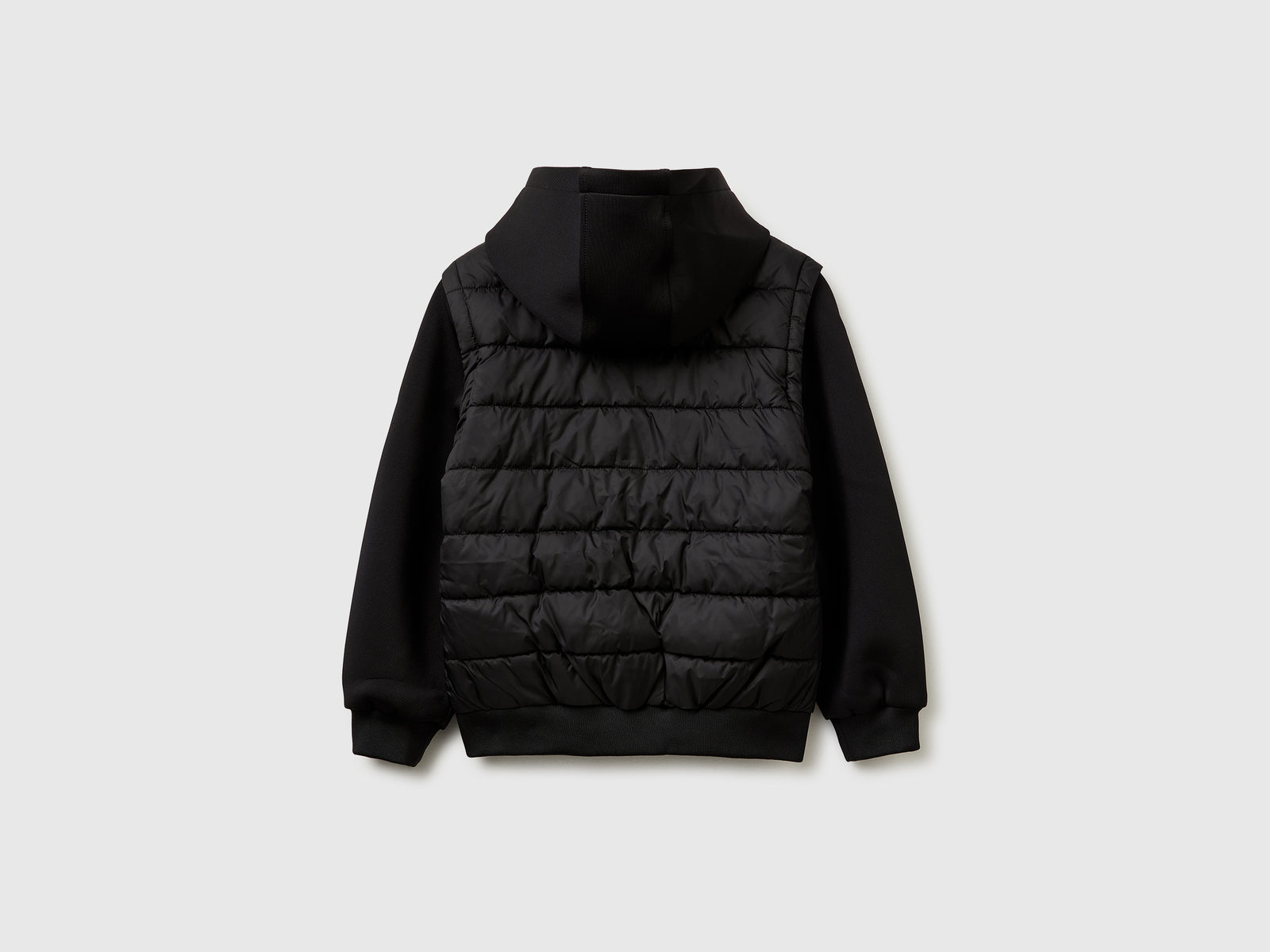 Jacket with detachable sleeves - ucb_image_BS