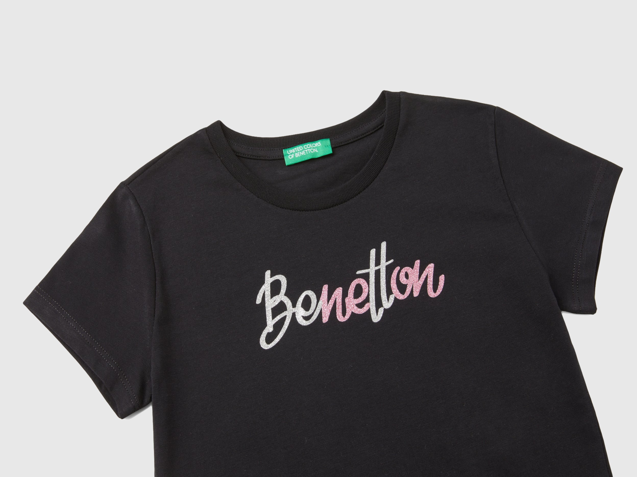 T-shirt com logótipo glitter em algodão orgânico - ucb_image_DS1