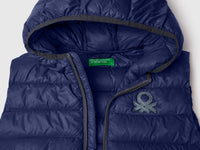 Colete acolchoado com capuz - ucb_image_DS1