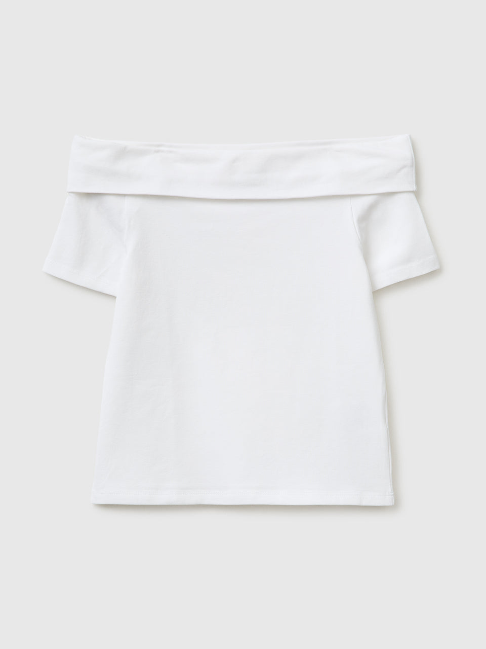 Boat-neck T-shirt - ucb_image_FS