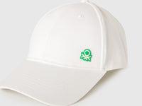 Baseball cap with logo - ucb_image_DS1
