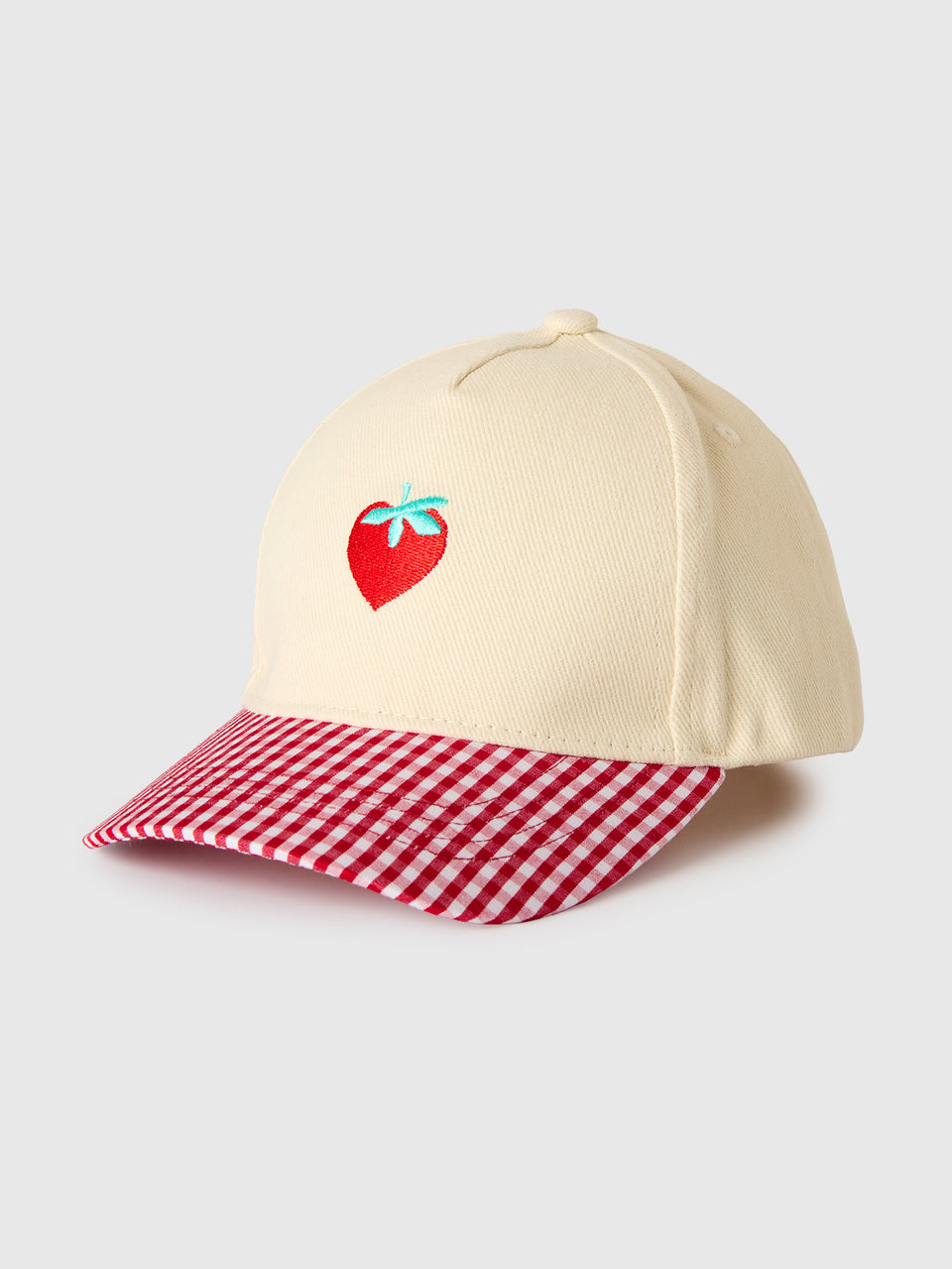Baseball cap with strawberry embroidery - ucb_image_FS