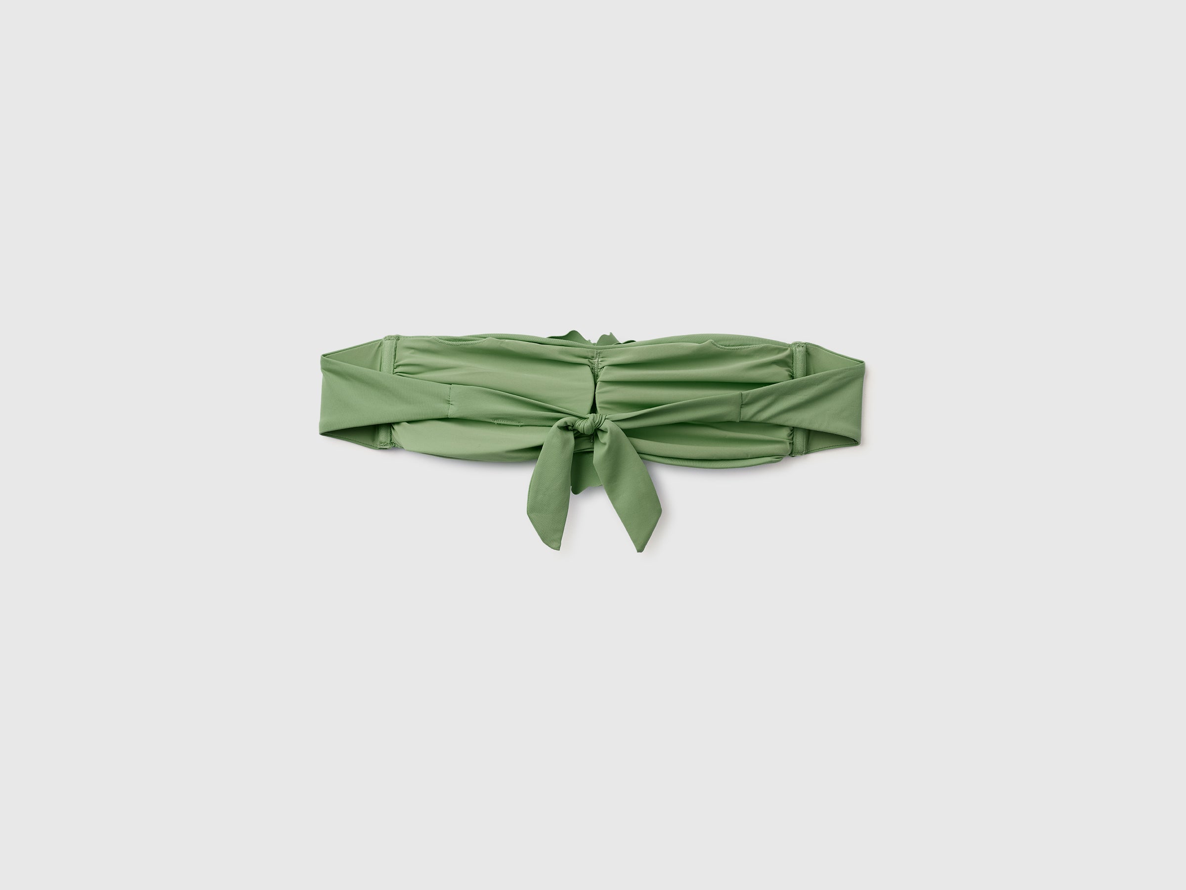 Beach band with flower application - ucb_image_BS