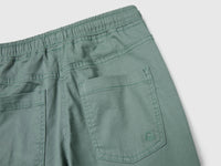 Joggers em algodão stretch com cordão de ajuste - ucb_image_DS1