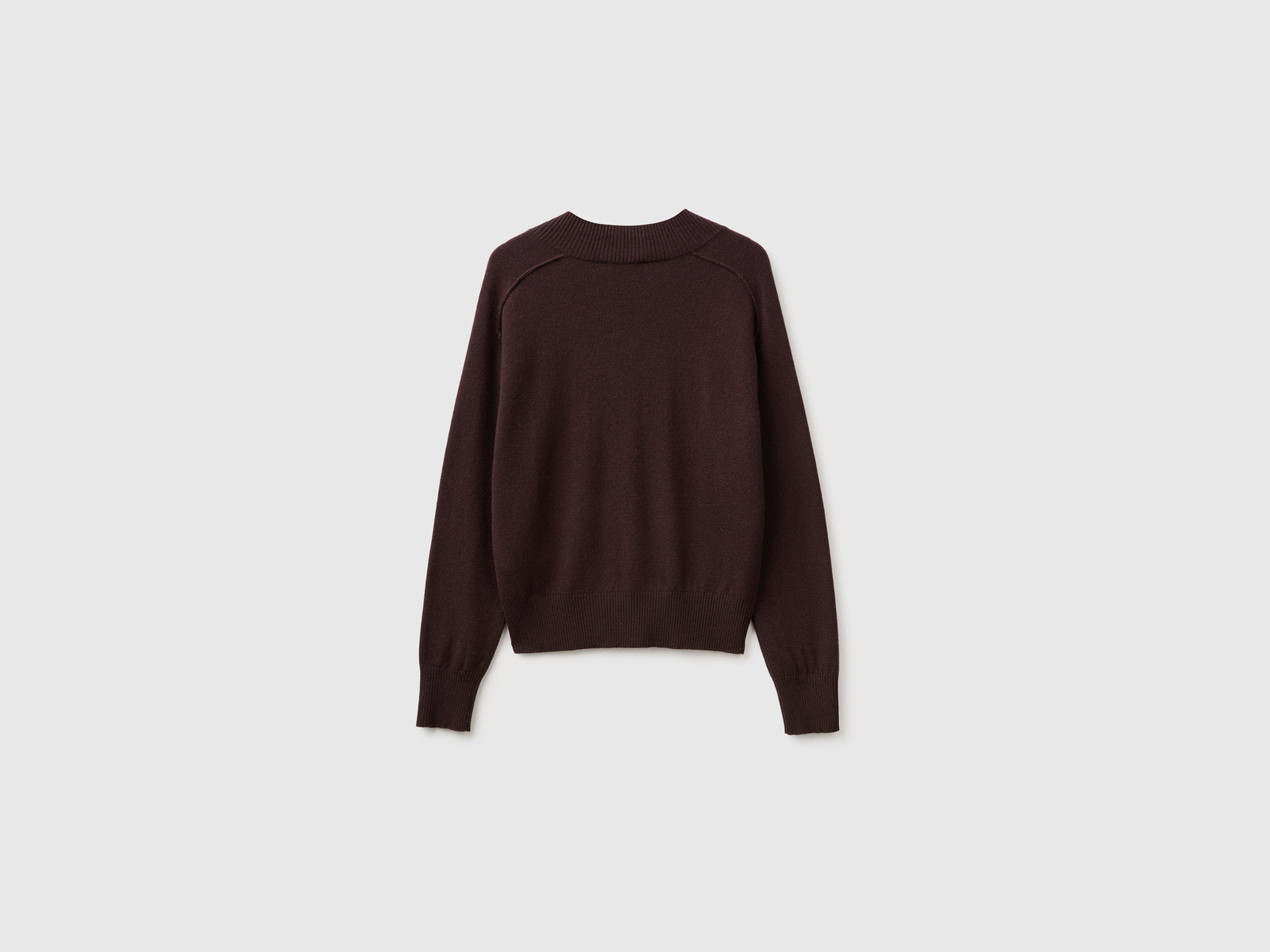 Camisola macia com decote em V - ucb_image_BS
