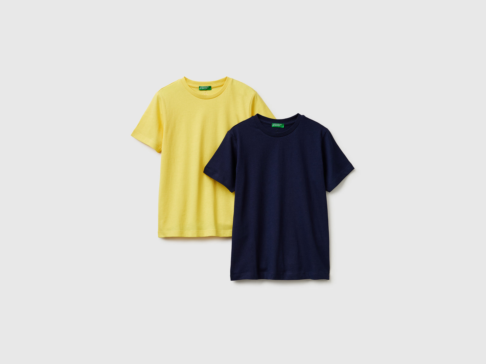 Duas t-shirts 100% algodão - ucb_image_FS