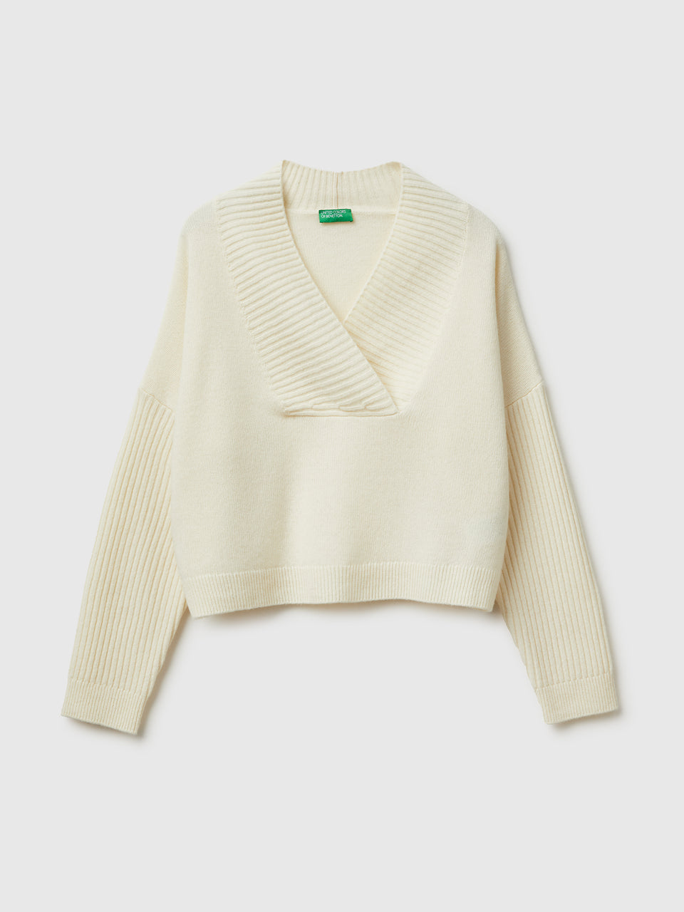 Camisola boxy fit com decote em V - ucb_image_FS