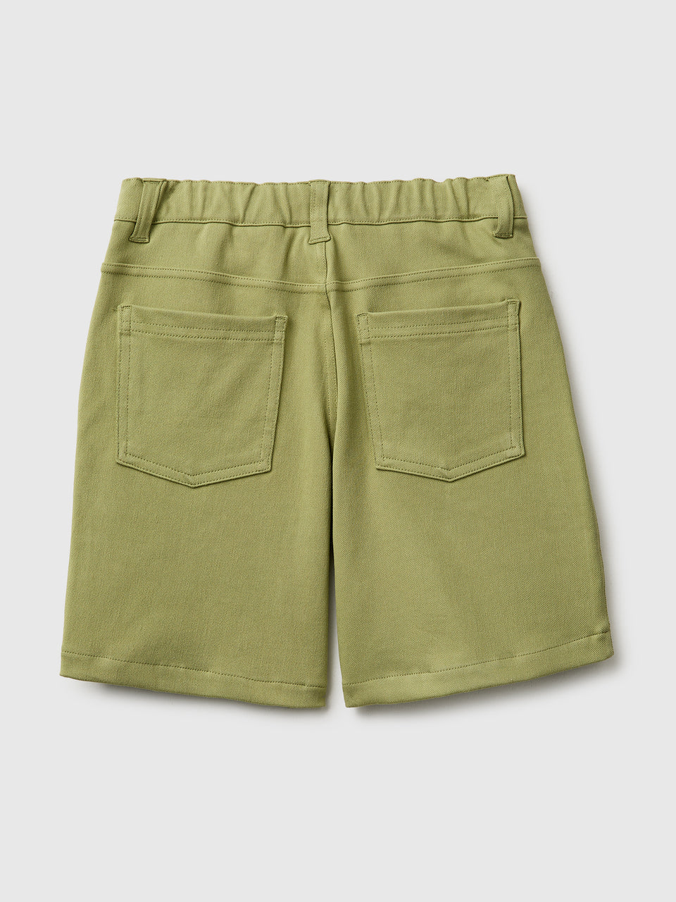 Bermuda shorts with drawstring - ucb_image_BS