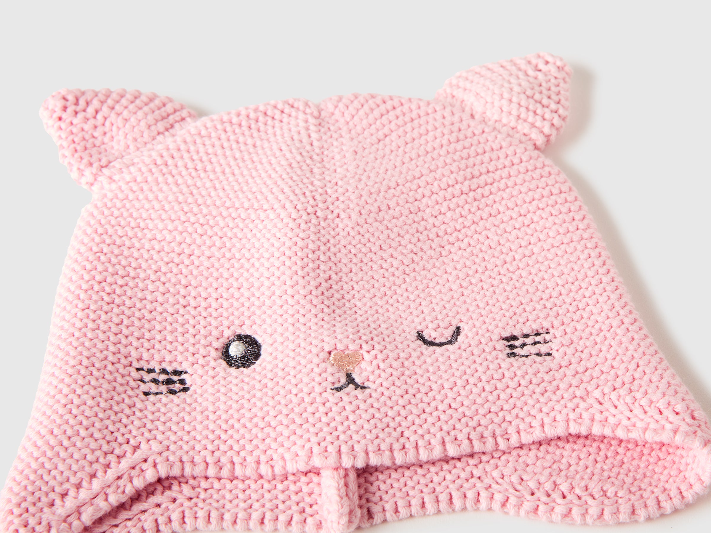 Crochet hat - ucb_image_DS1