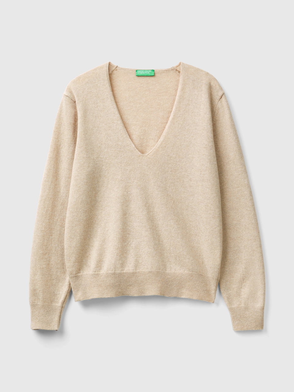 Camisola bege com decote em V em pura lã Merino - ucb_image_FS