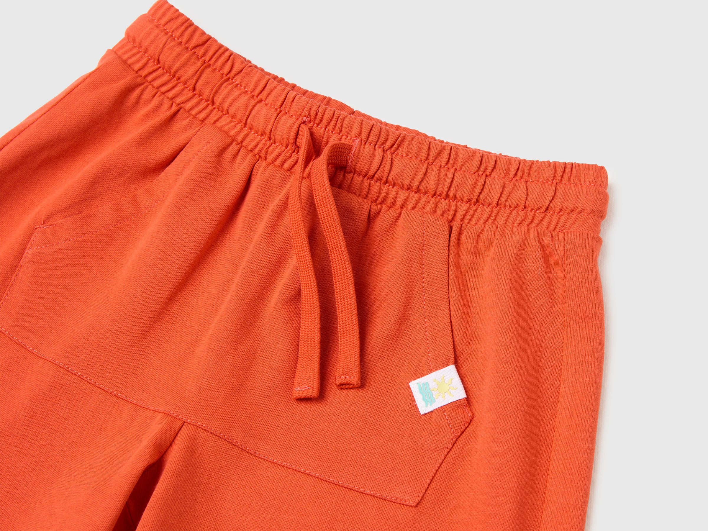 Shorts with kangaroo pocket - ucb_image_DS1