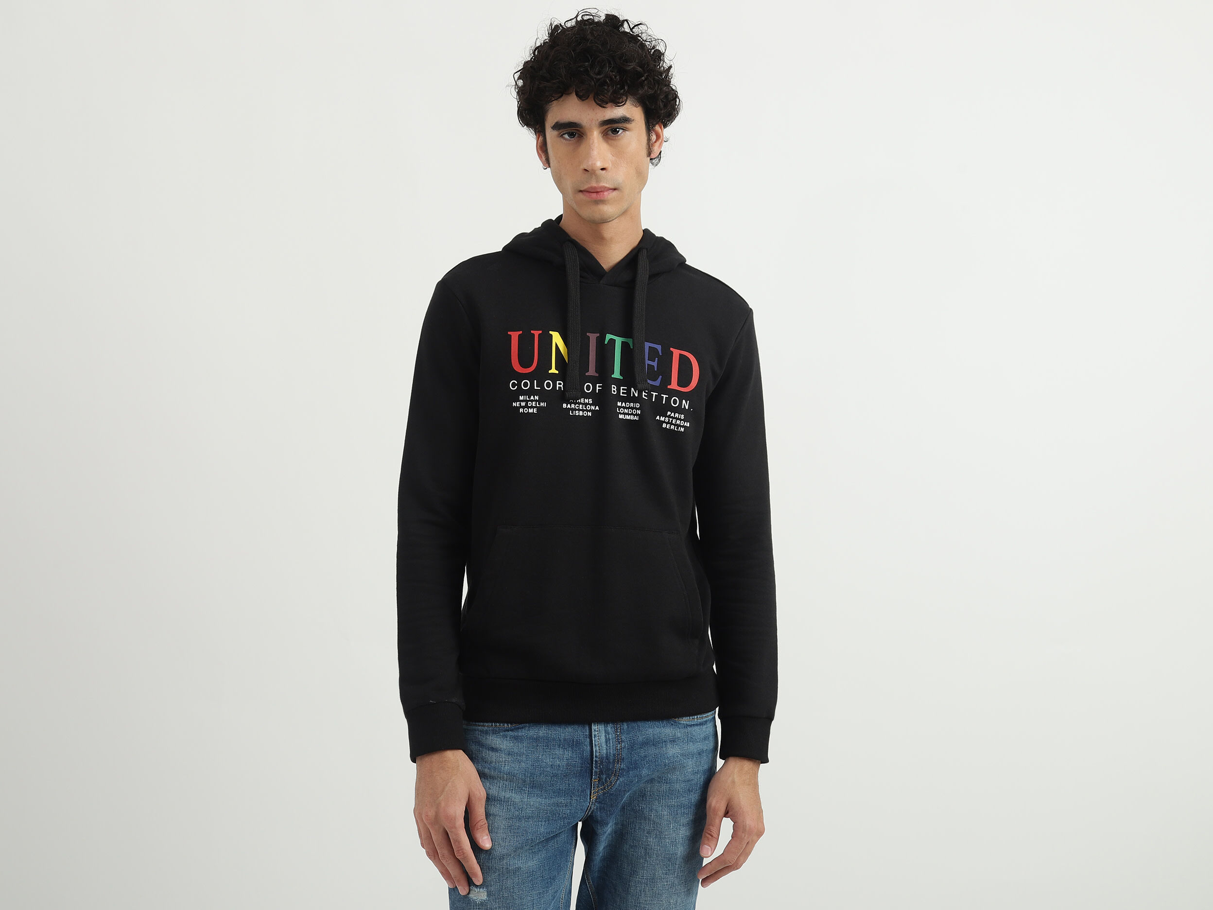 Men Printed Hooded Sweatshirt Negro Benetton