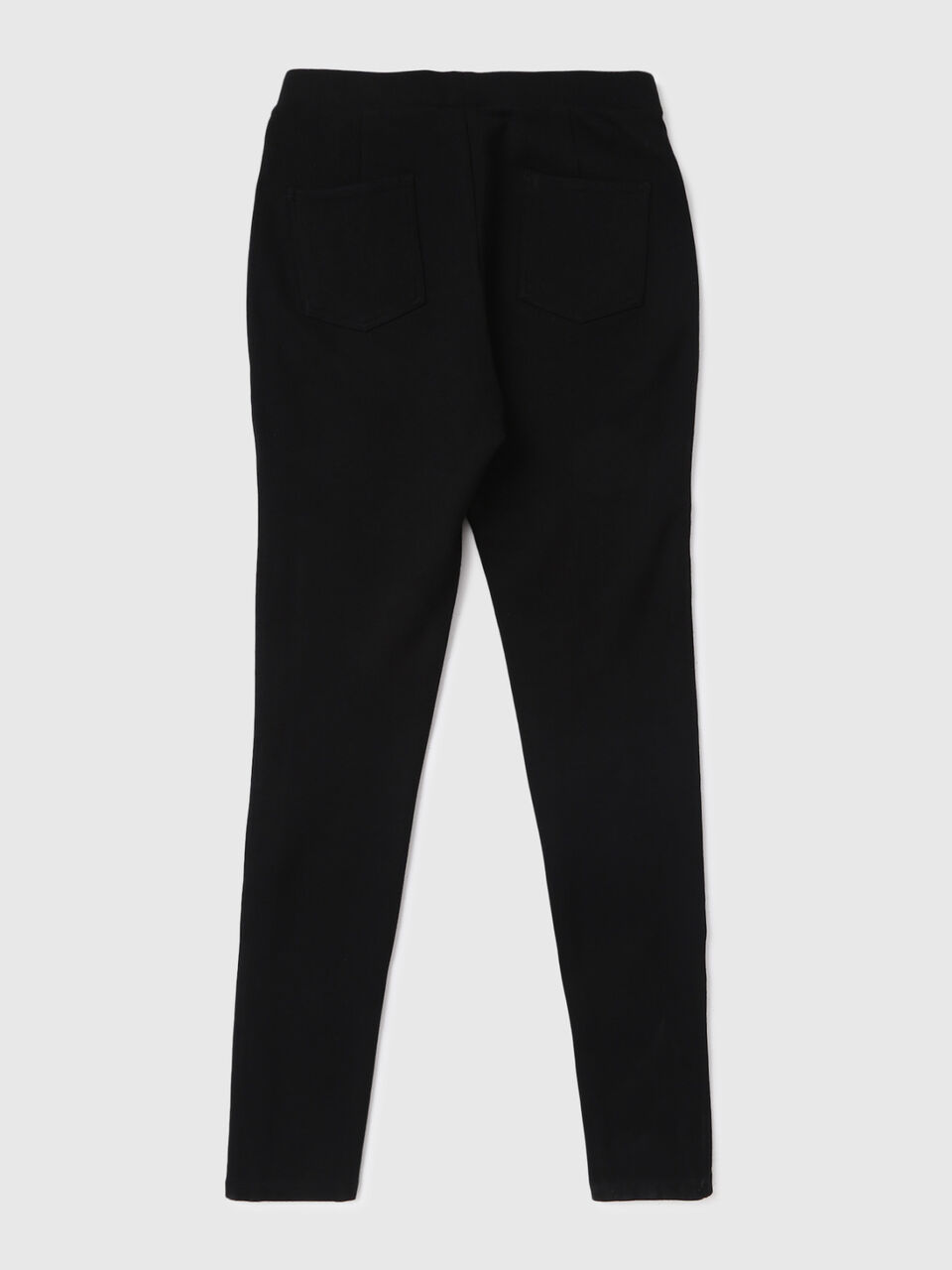 Ankle Length Mid-Rise Black Trouser Bottom-Solid image number 2