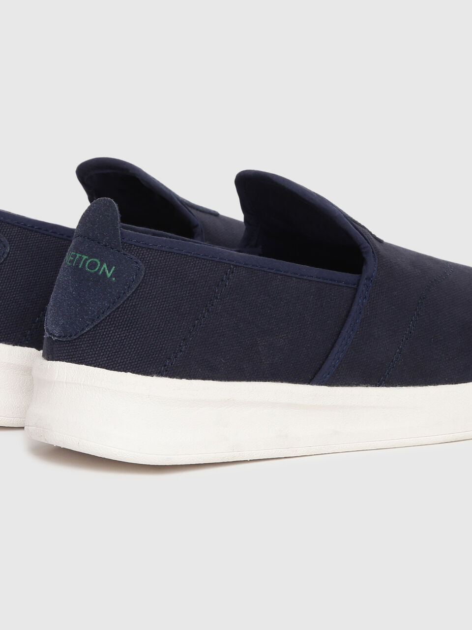 Classic Suede Black Sneakers image number 2