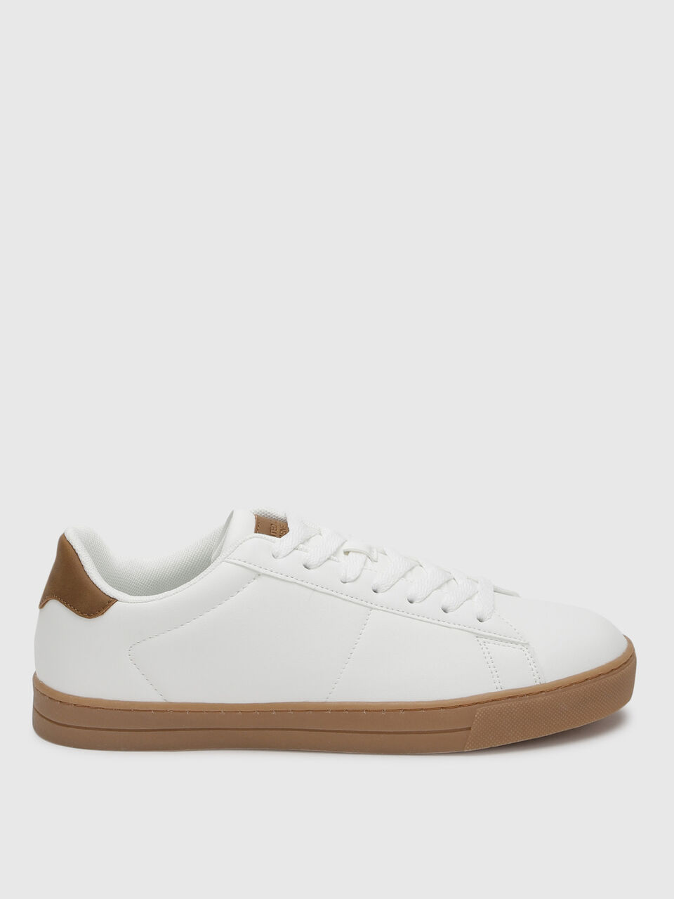 SNEAKER WITH DECO STITC image number 1