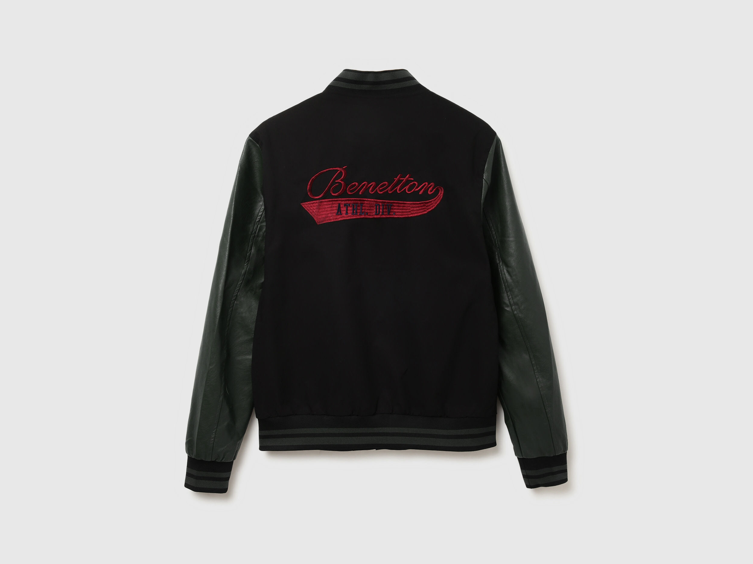 DESCENDANT CRICKET COPO JACKET (NAVY)