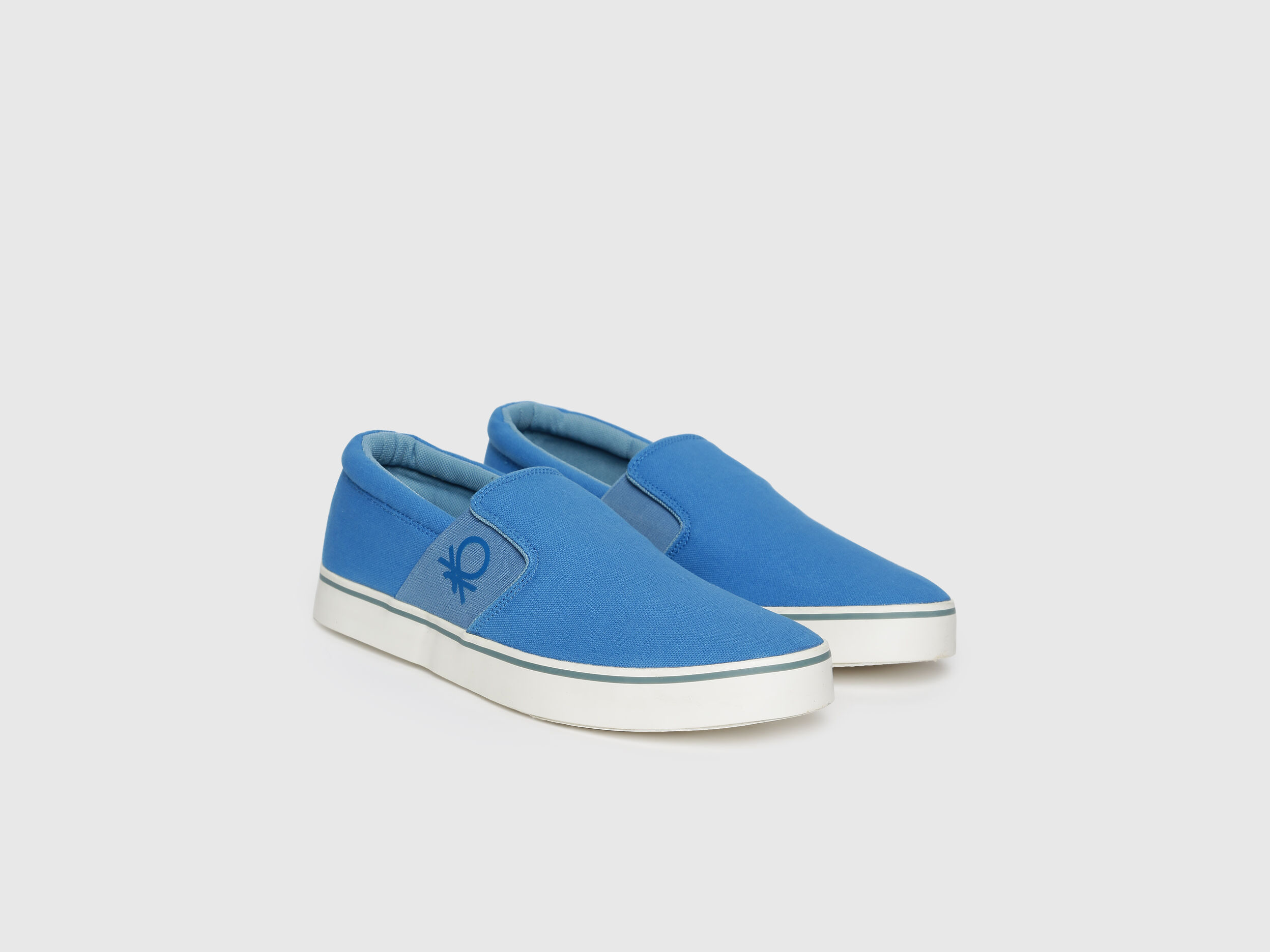 Benetton slip outlet on shoes