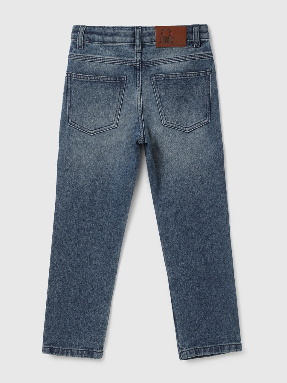 LOOSE FIT PATCH POCKET DENIM WT 65 BADGE image number 2