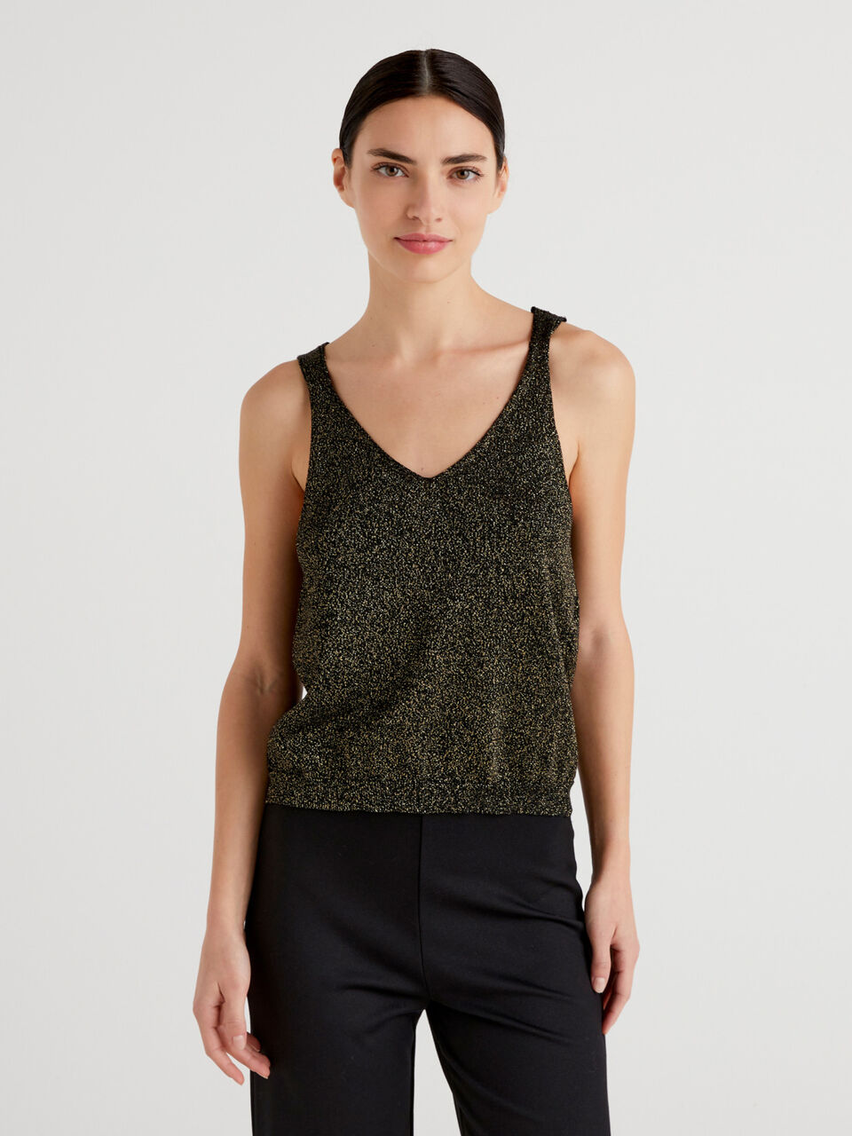 TANK-TOP image number null