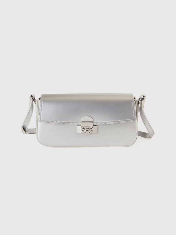Bolso baguette con efecto charol Mujer