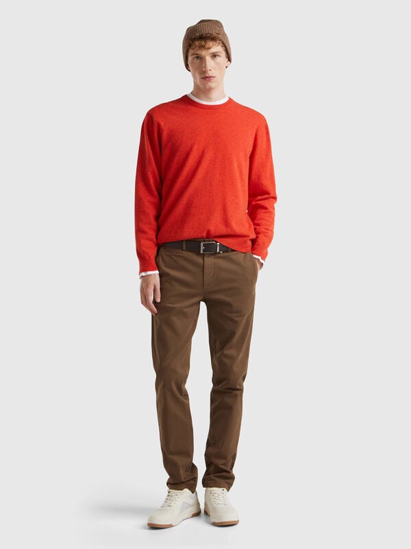Chinos café slim fit Chinos café slim fit Hombre