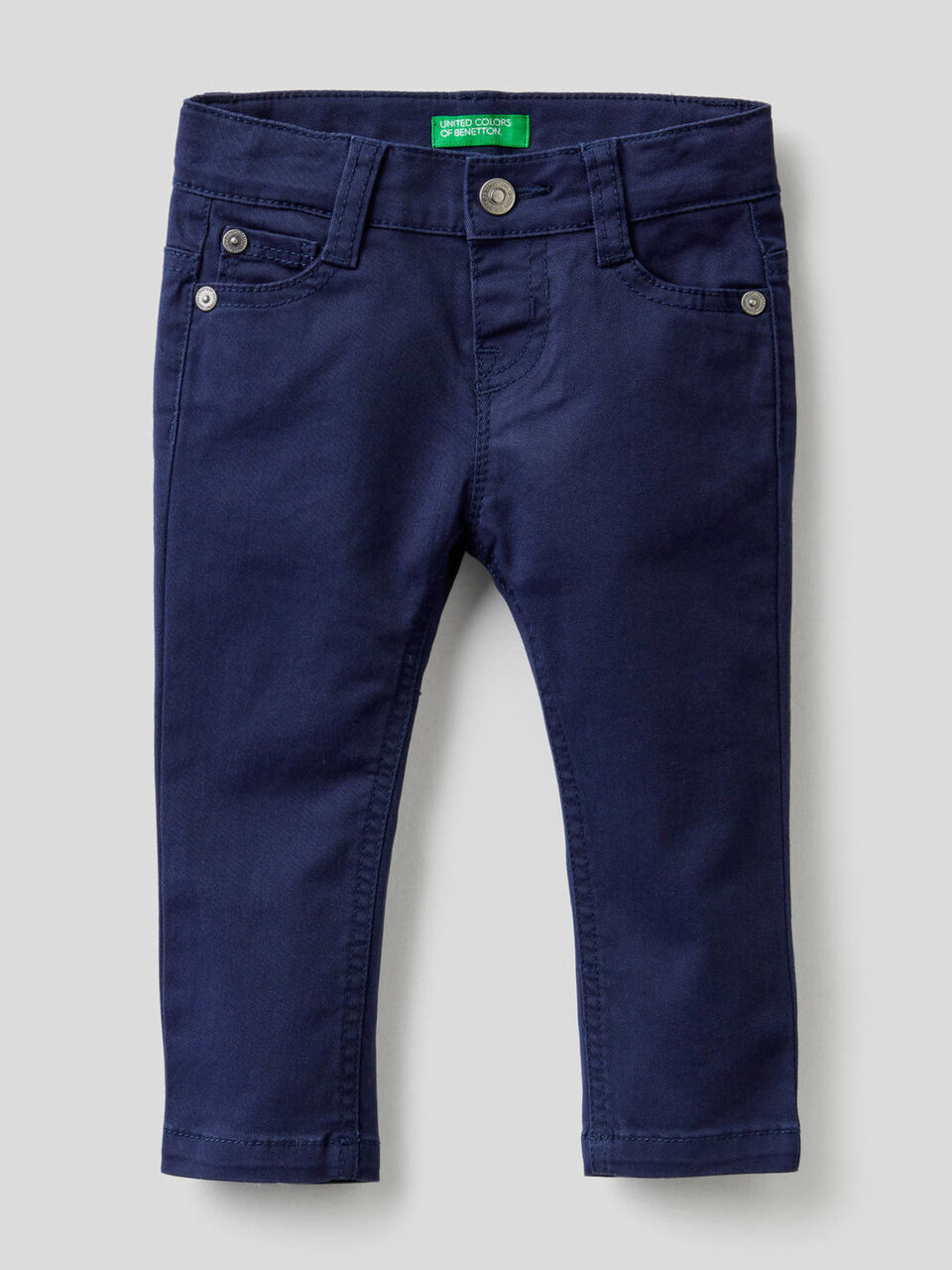 Pantalón slim fit de algodón elástico image number null