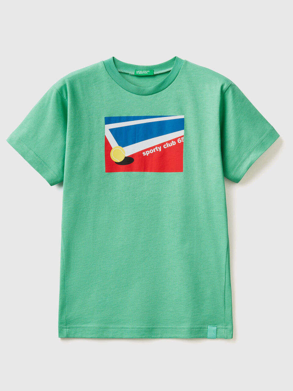 Camiseta con estampado de tenis
