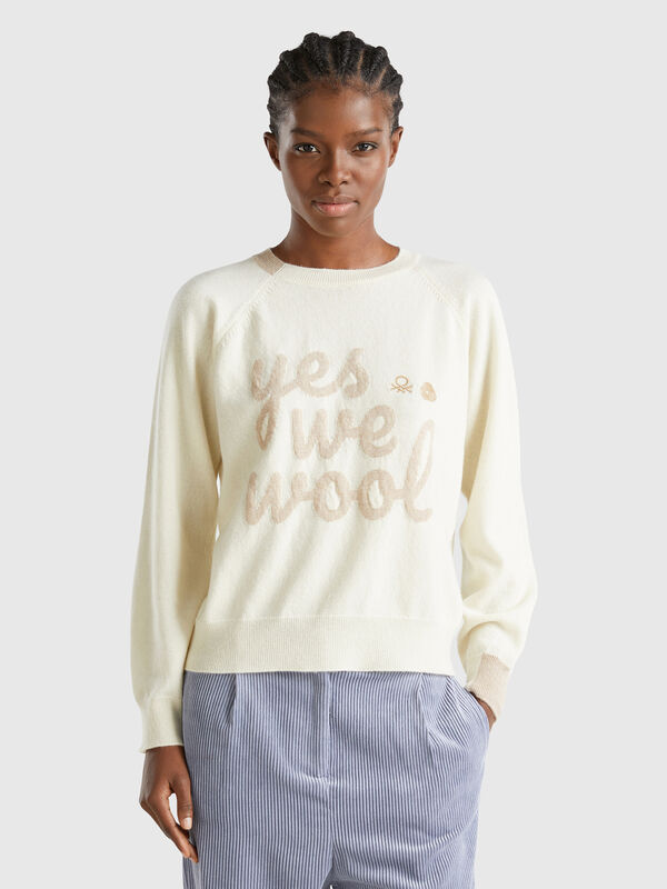 Jersey de lana merina con bordado Mujer