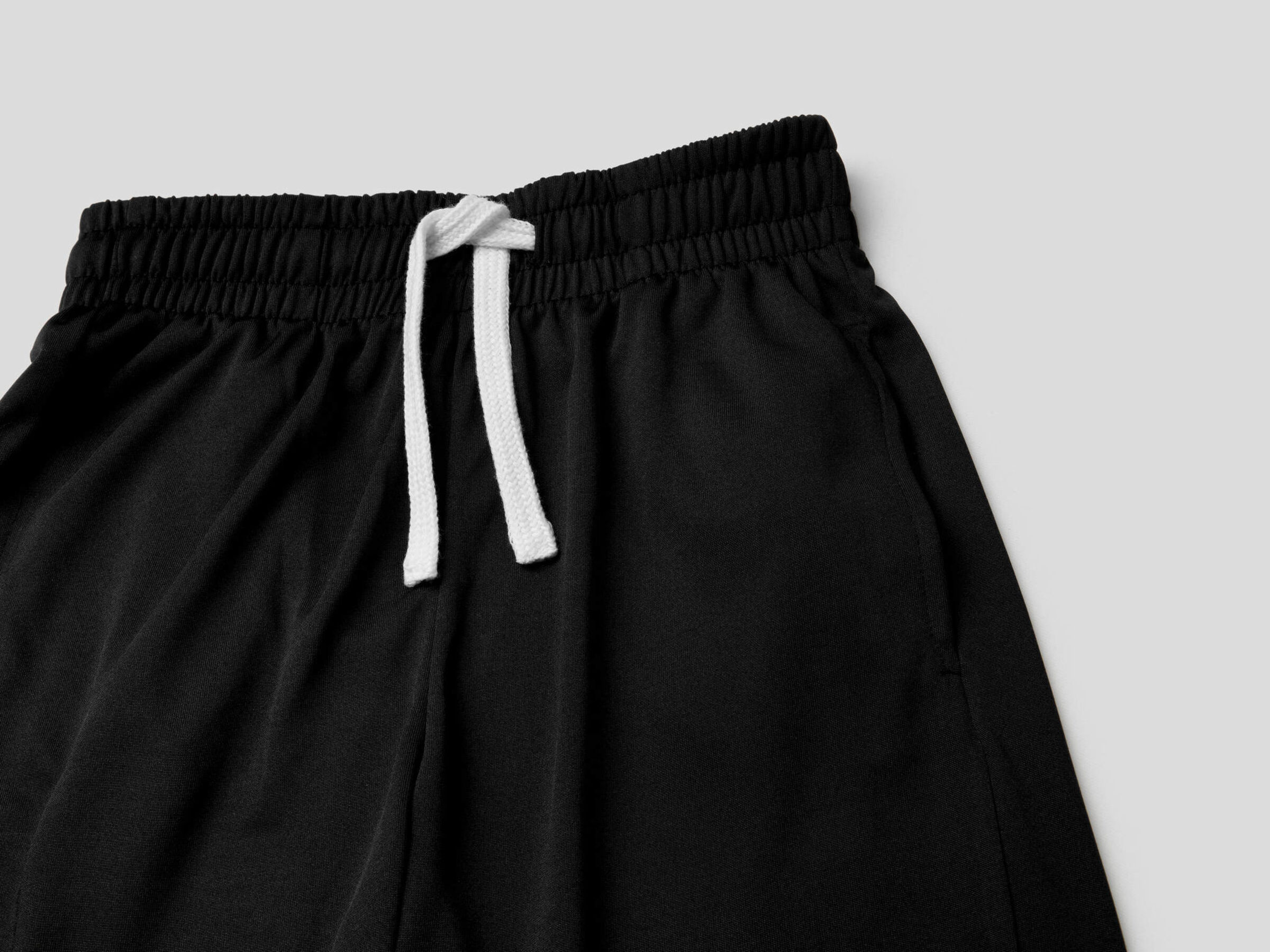 Bermudas con cordón de ajuste image number null