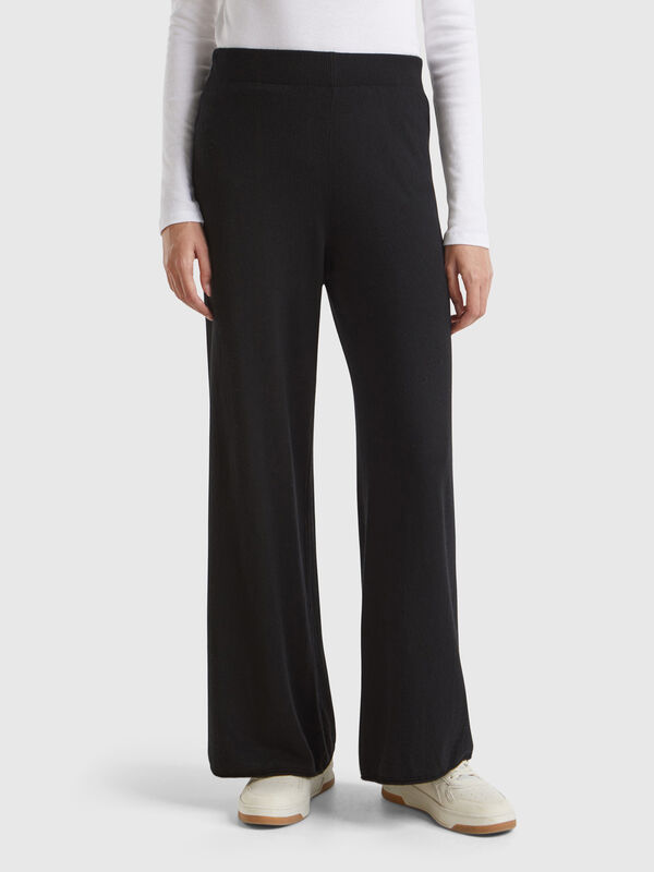 Pantalón amplio negro en mezcla de lana y cachemir Pantalón amplio negro en mezcla de lana y cachemir Mujer