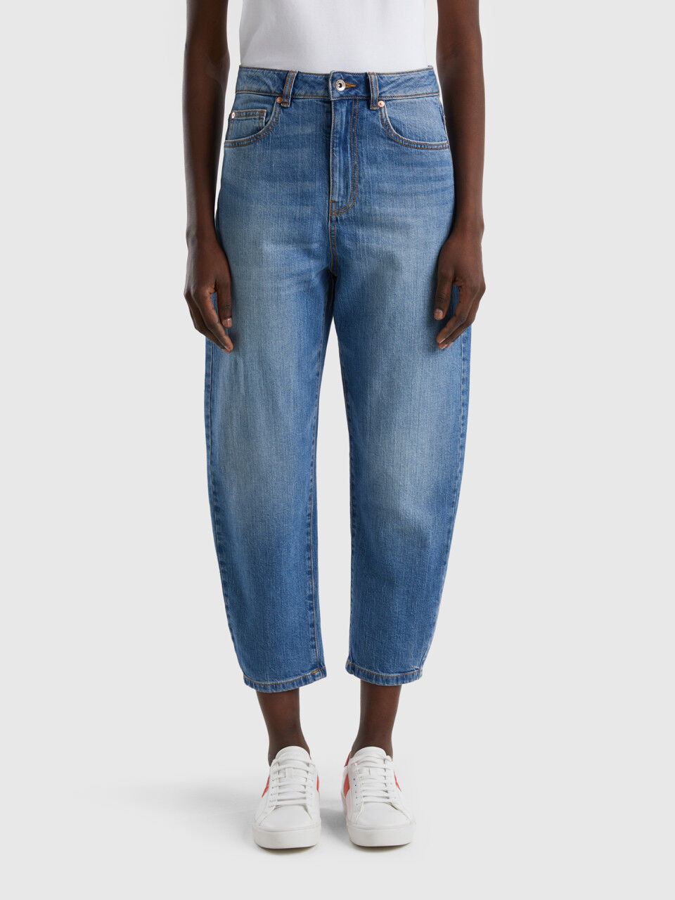 Pantaloni bianchi benetton hot sale
