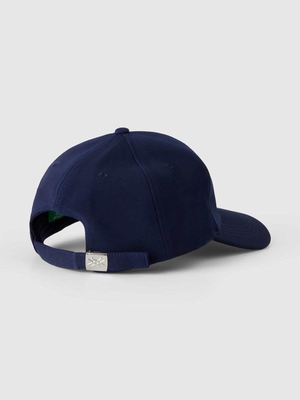 Gorra Azul Oscuro Stock Photos and Pictures - 234,520 Images