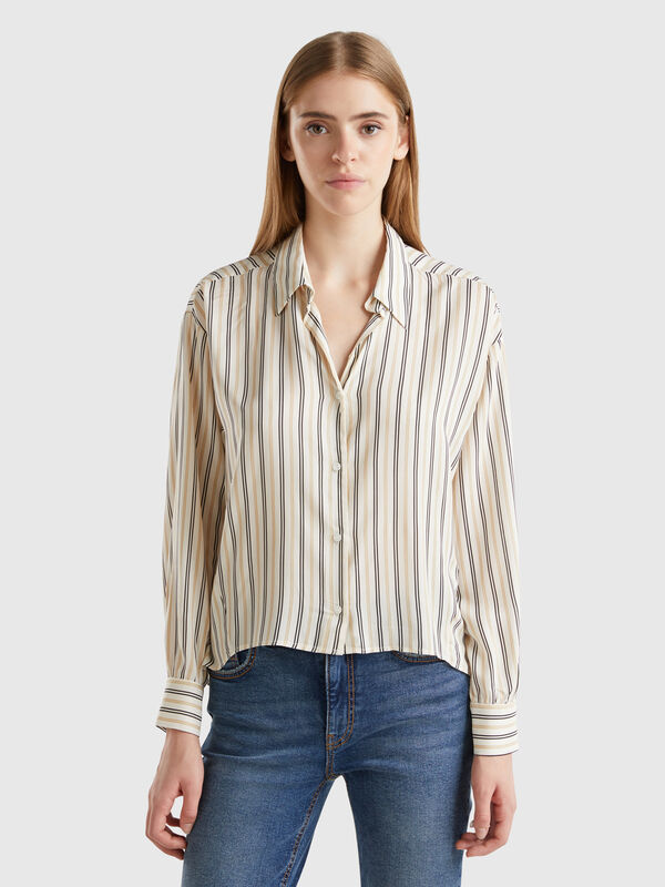 Camisa de rayas con escote de pico Mujer