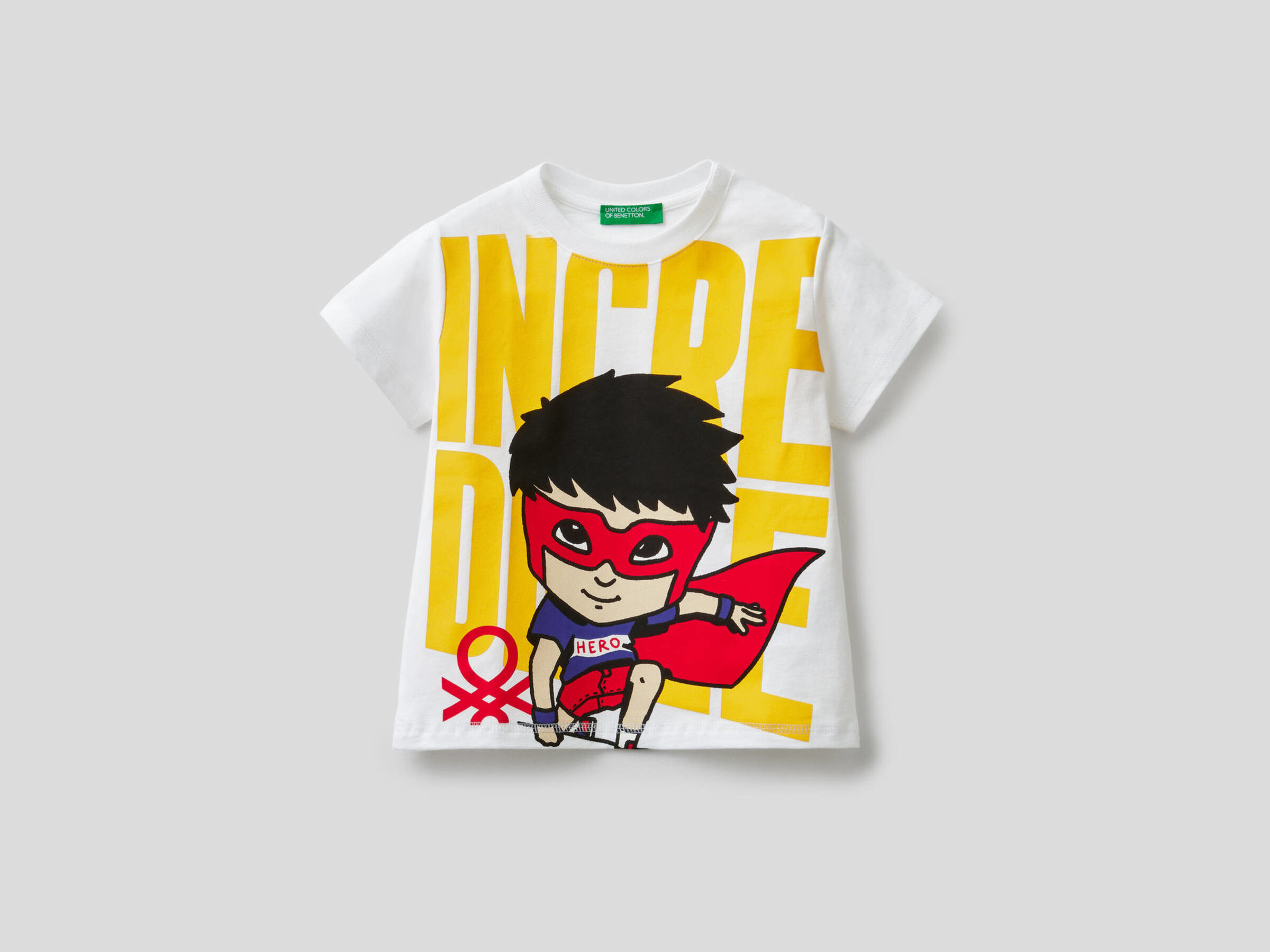 Camiseta de 100% algodón con estampado de superhéroe image number null