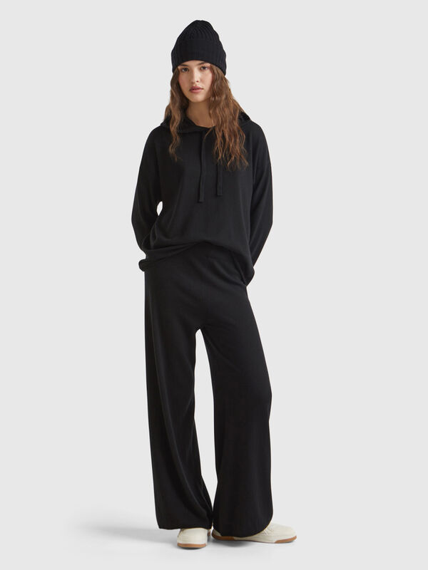 Pantalón amplio negro en mezcla de lana y cachemir Mujer