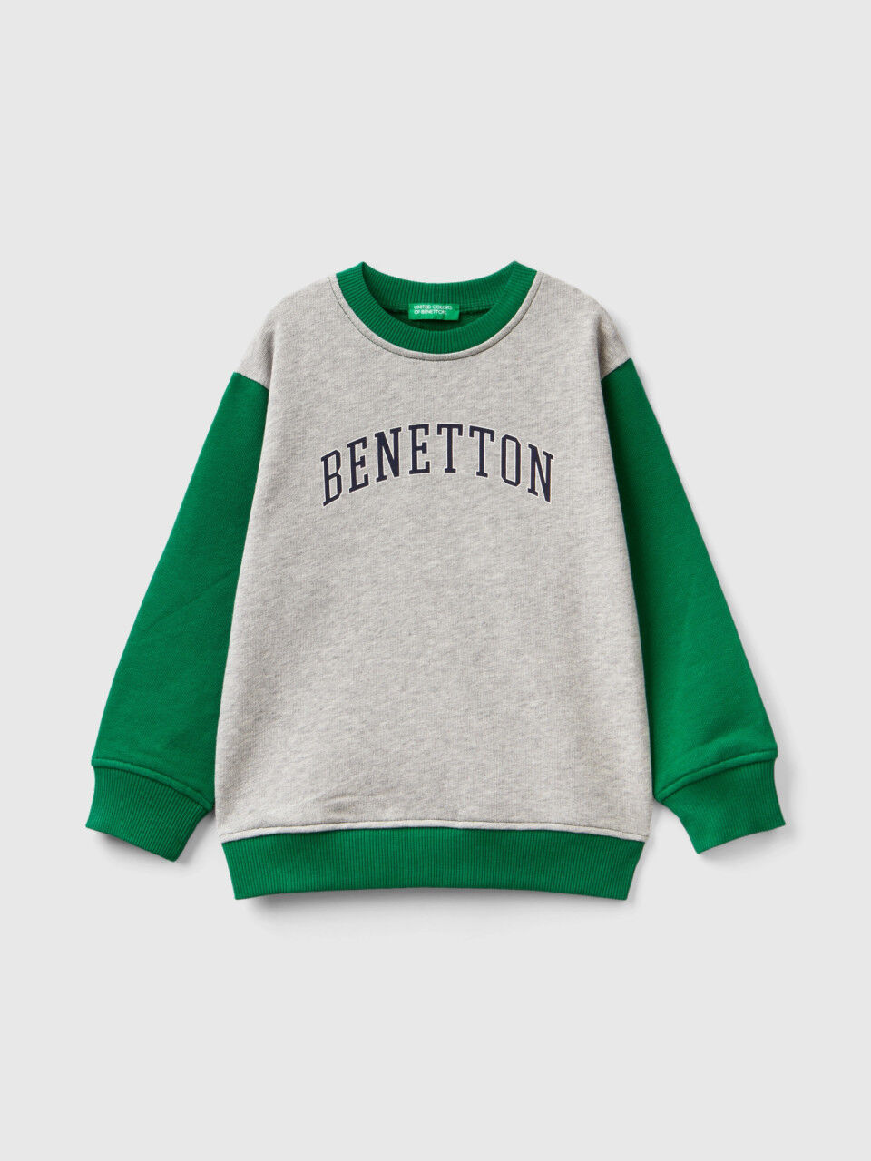 Nueva Coleccion en Ropa de Bebe nina 2024 Benetton
