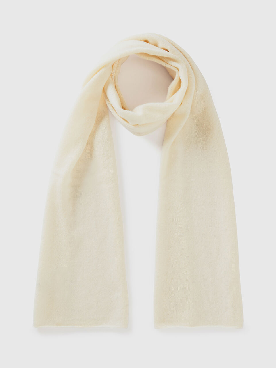 KNITTED SCARF Mujer image number 1