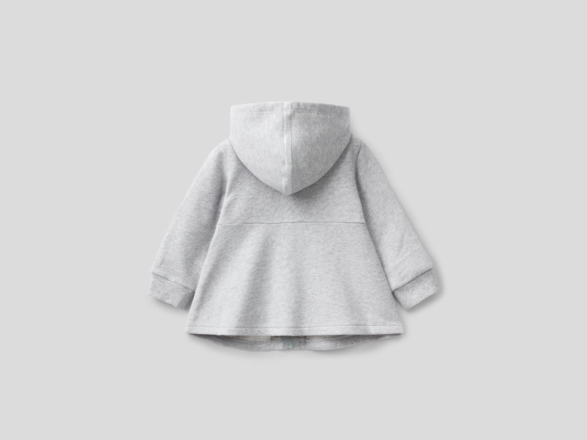 Sudadera evasé con detalles de lúrex image number null