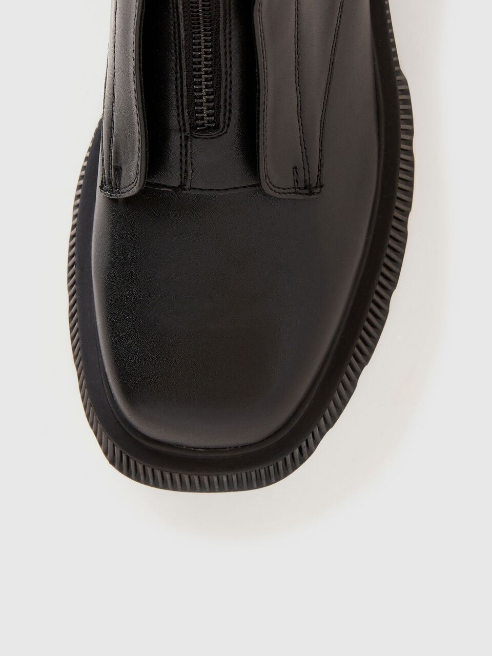 BOOT Mujer image number null