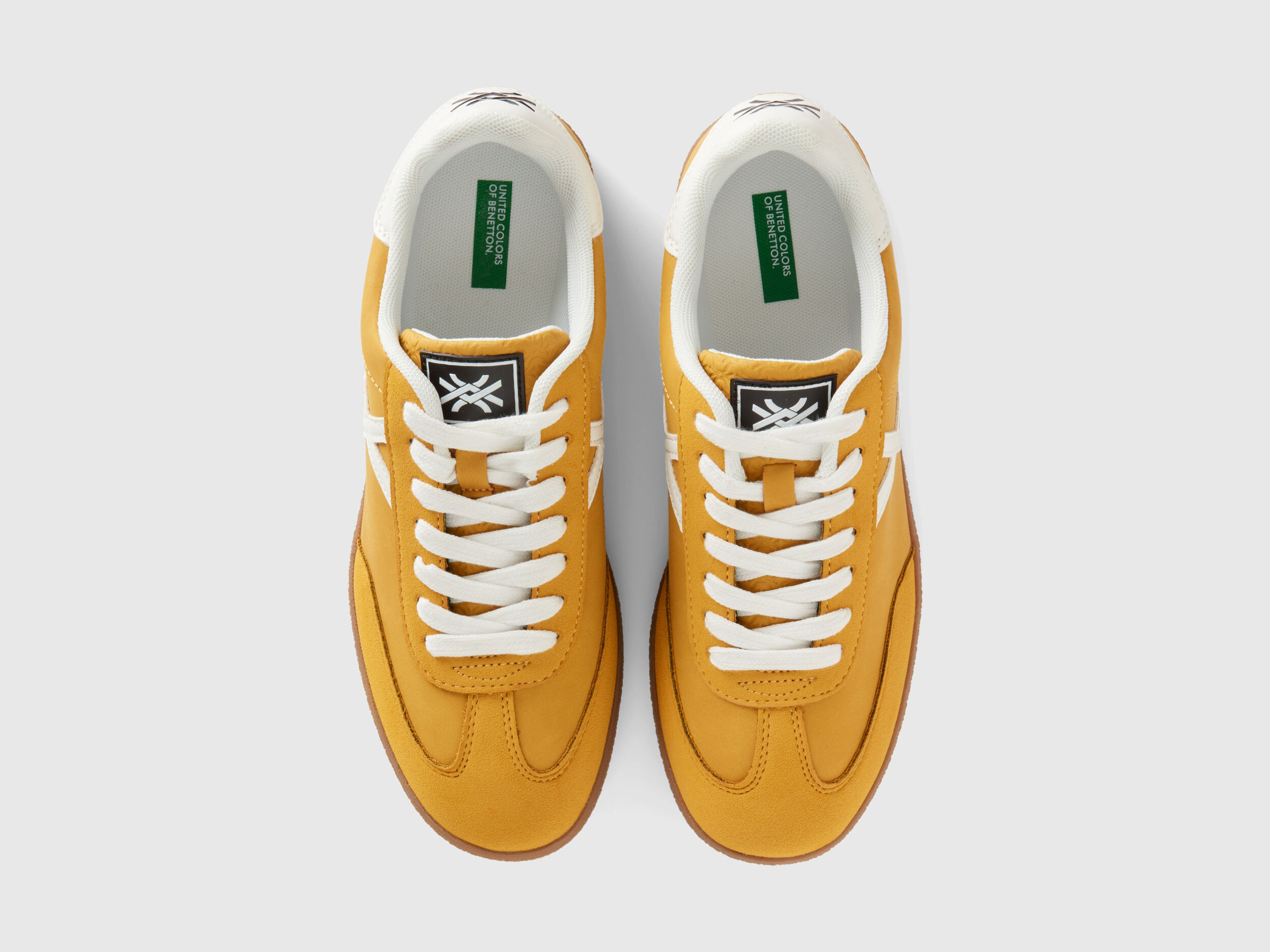 Zapatillas bajas amarillo mostaza Mostaza Benetton